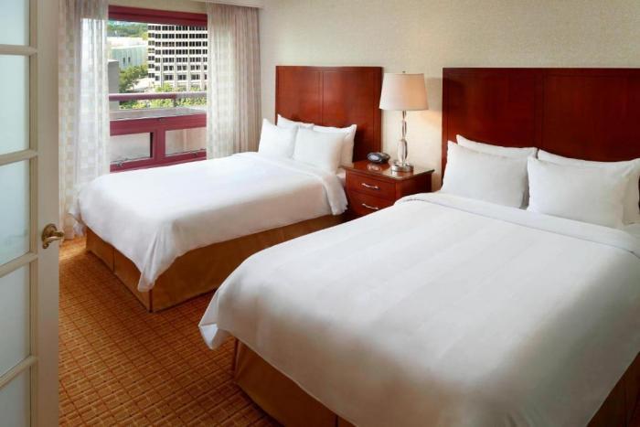 Atlanta Marriott Suites Midtown Номер фото